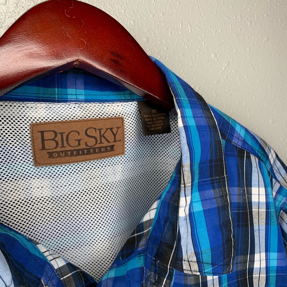 Big Sky Blue Plaid Vented Button Up Fishing Shirt - Picture 2 of 5